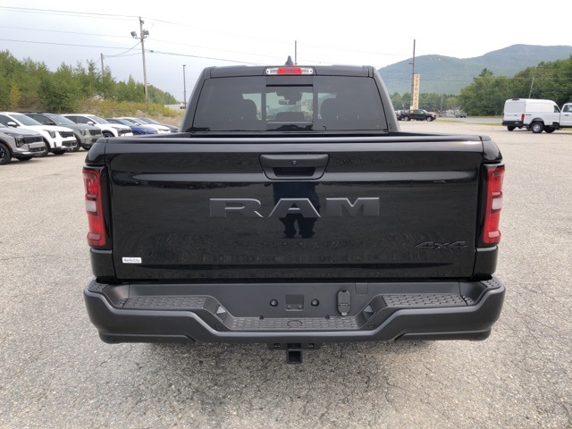 2025 Ram 1500 Tradesman photo 2
