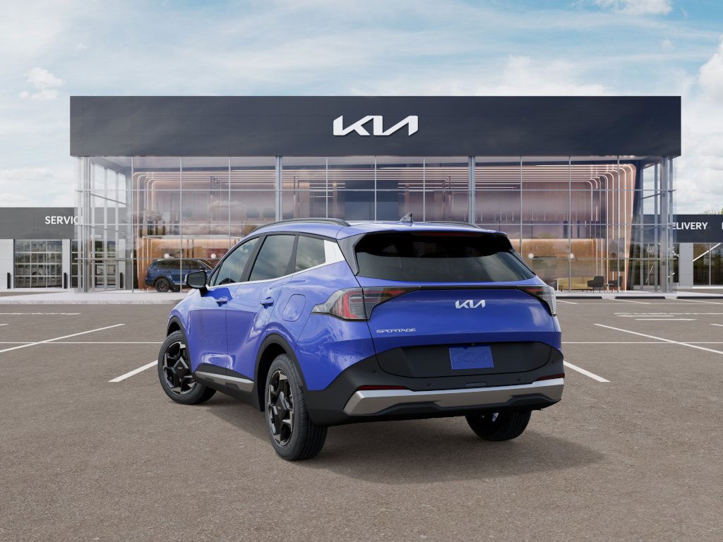 2026 Kia Sportage EX photo 4