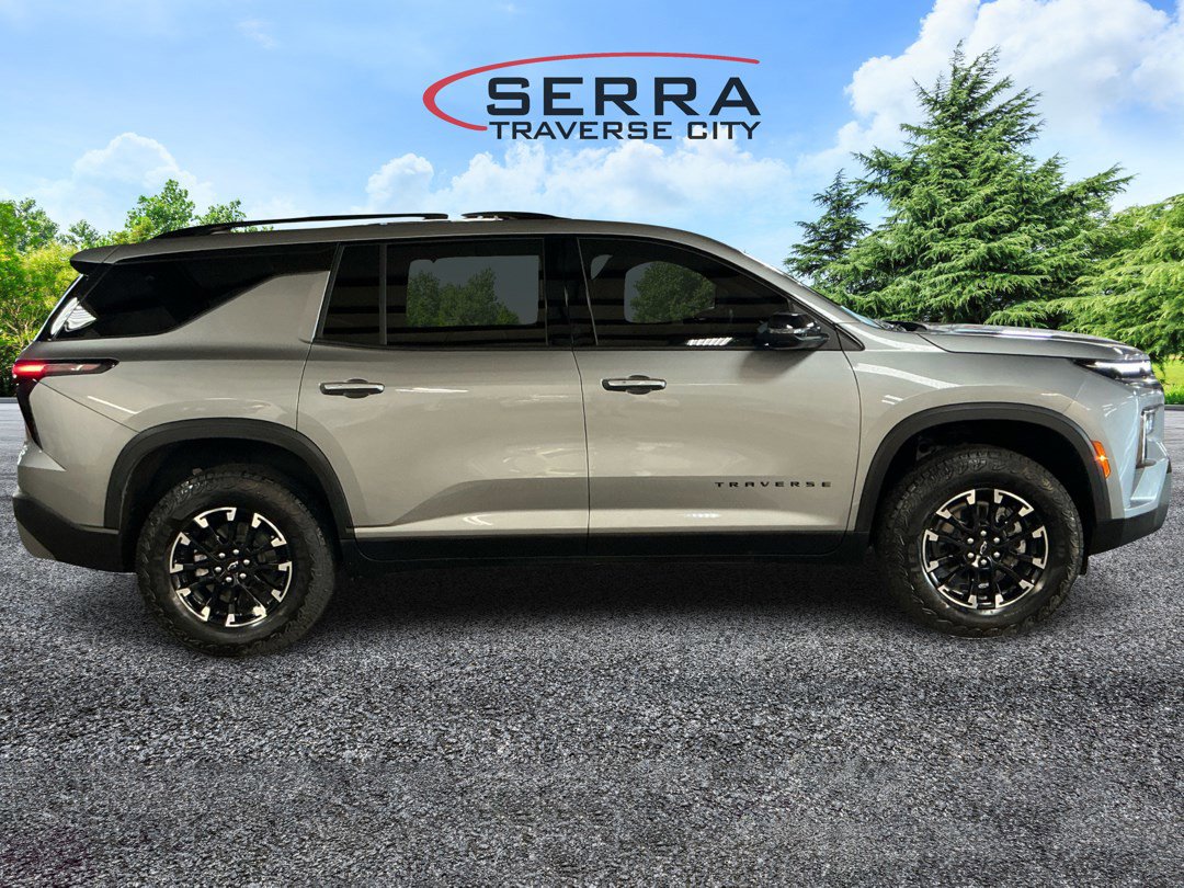 2025 Chevrolet Traverse Z71 photo 4