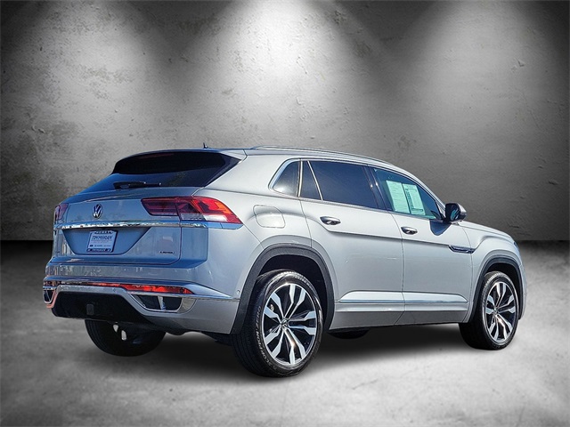 2022 Volkswagen Atlas Cross Sport V6 SEL Premium R-Line photo 4