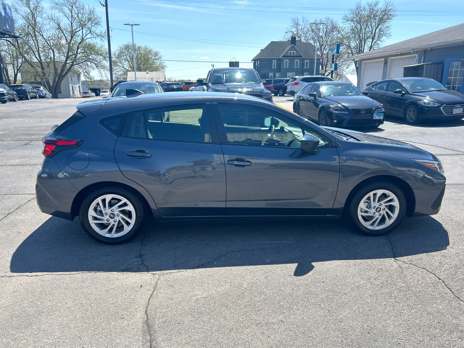 2024 Subaru Impreza Base photo 2
