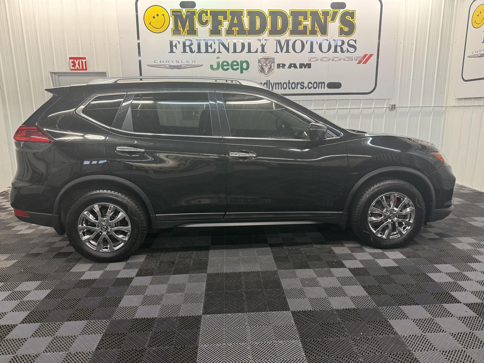 2017 Nissan Rogue SV