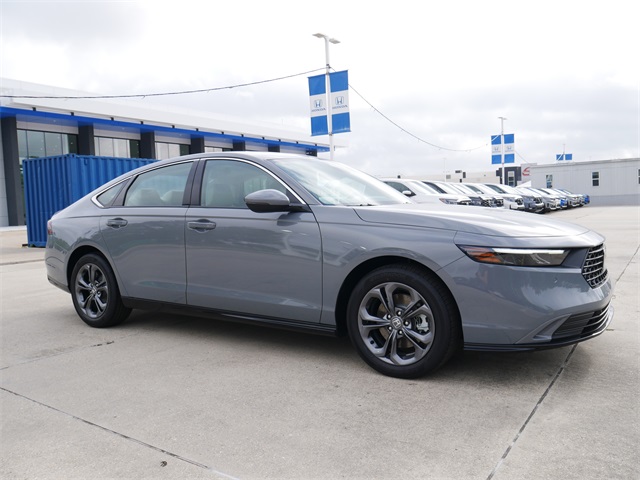 2025 Honda Accord Hybrid EX-L photo 2