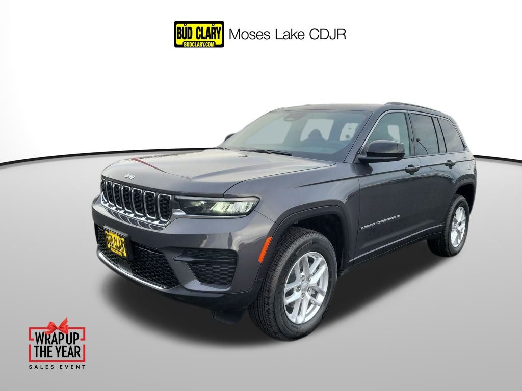 2025 Jeep Grand Cherokee Laredo's photo