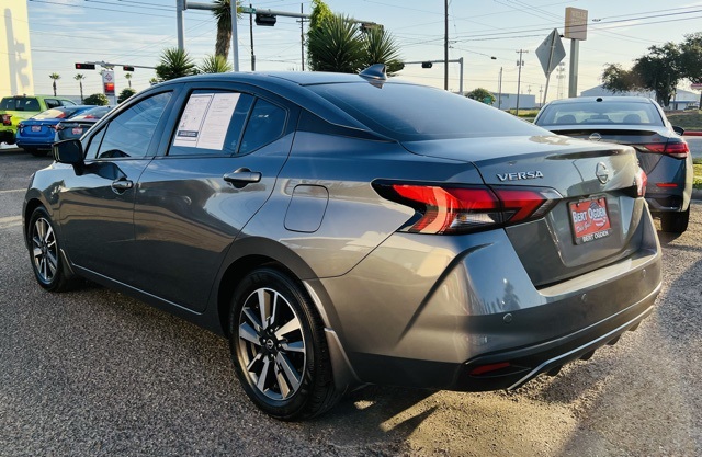 2024 Nissan Versa 1.6 SV photo 4