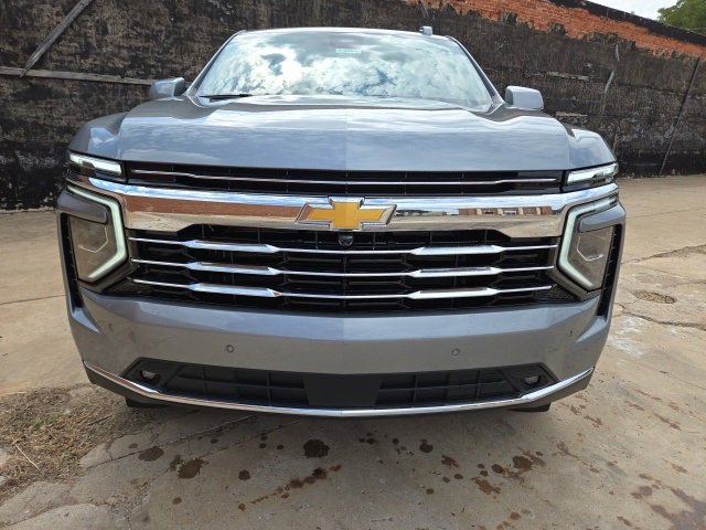 2026 Chevrolet Tahoe LT photo 2