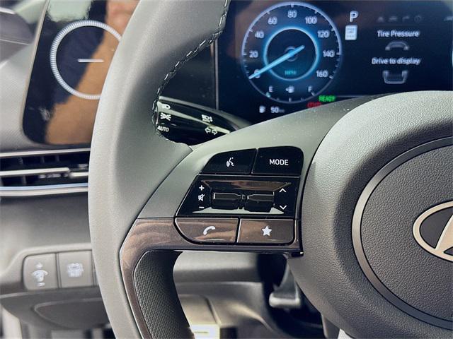 2025 Hyundai Elantra Hybrid SEL Sport photo 15