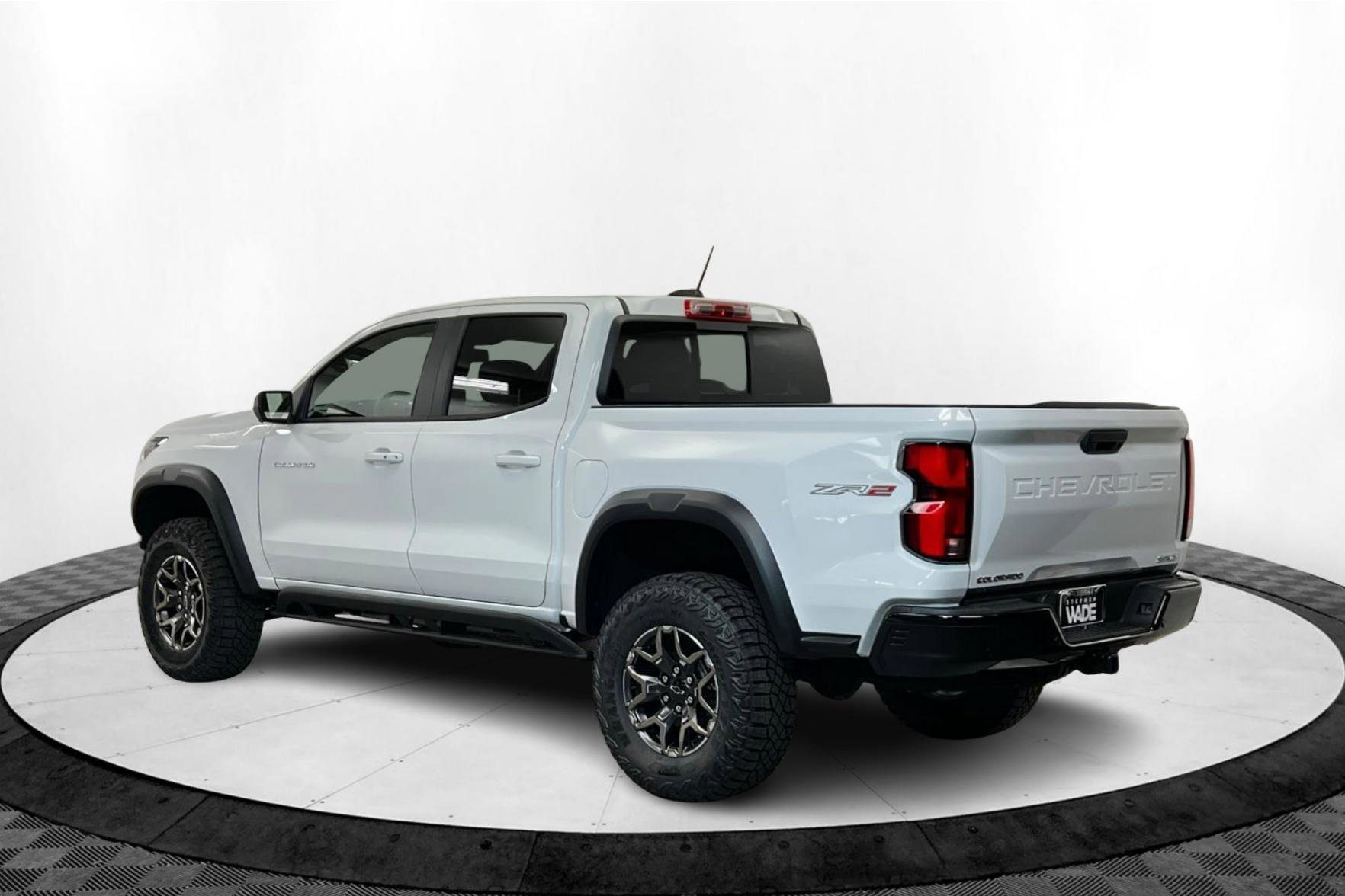 2026 Chevrolet Colorado ZR2 photo 3