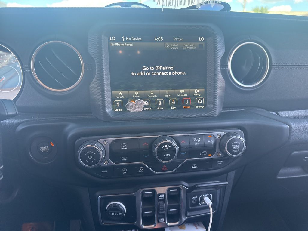 2023 Jeep Gladiator Overland photo 19
