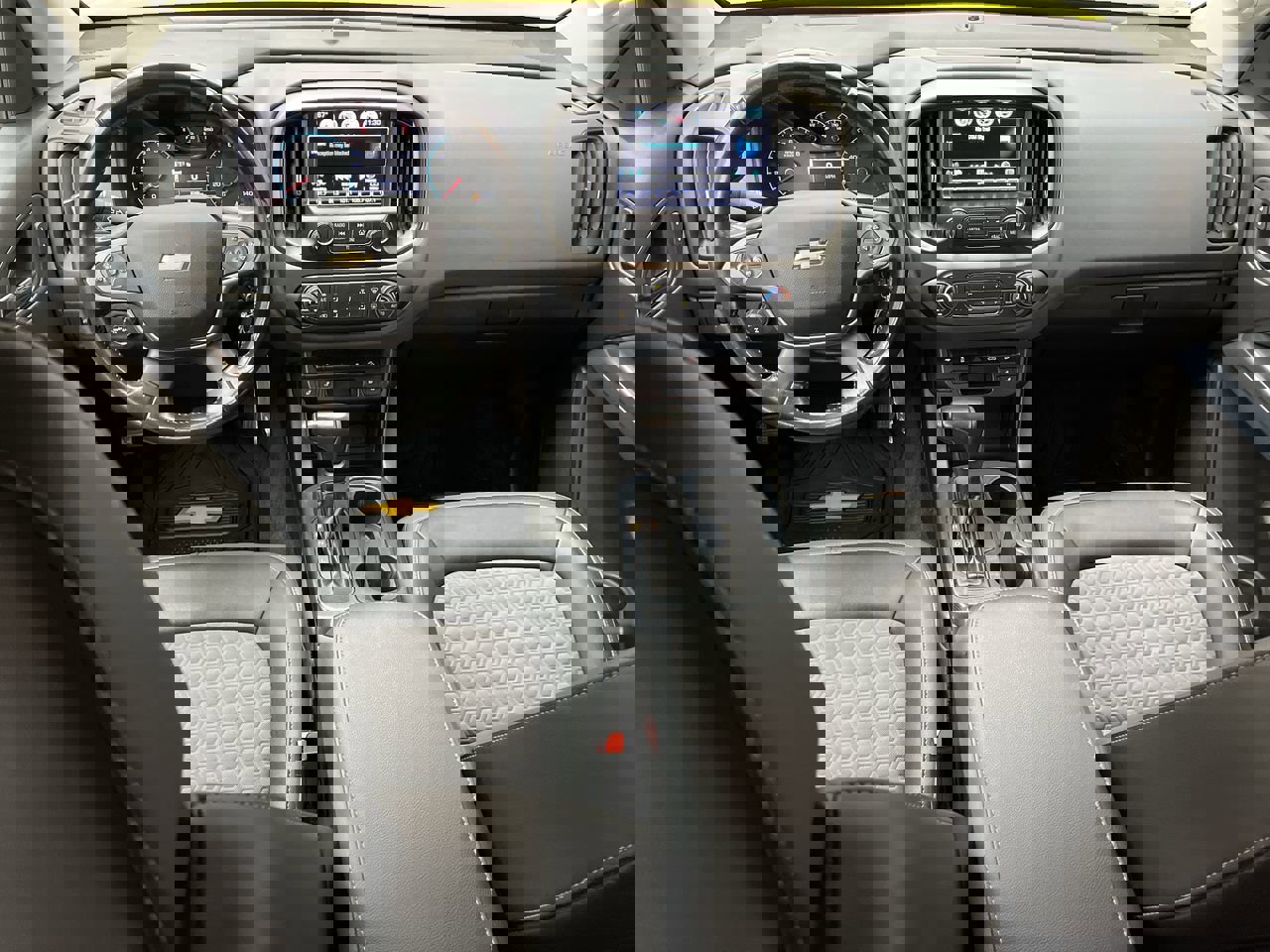 2018 Chevrolet Colorado Z71 photo 4