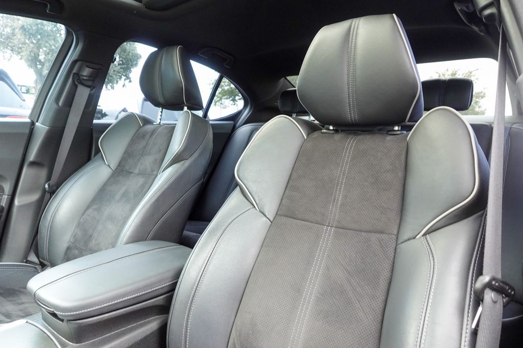 2019 Acura TLX 2.4L Technology A-Spec photo 23