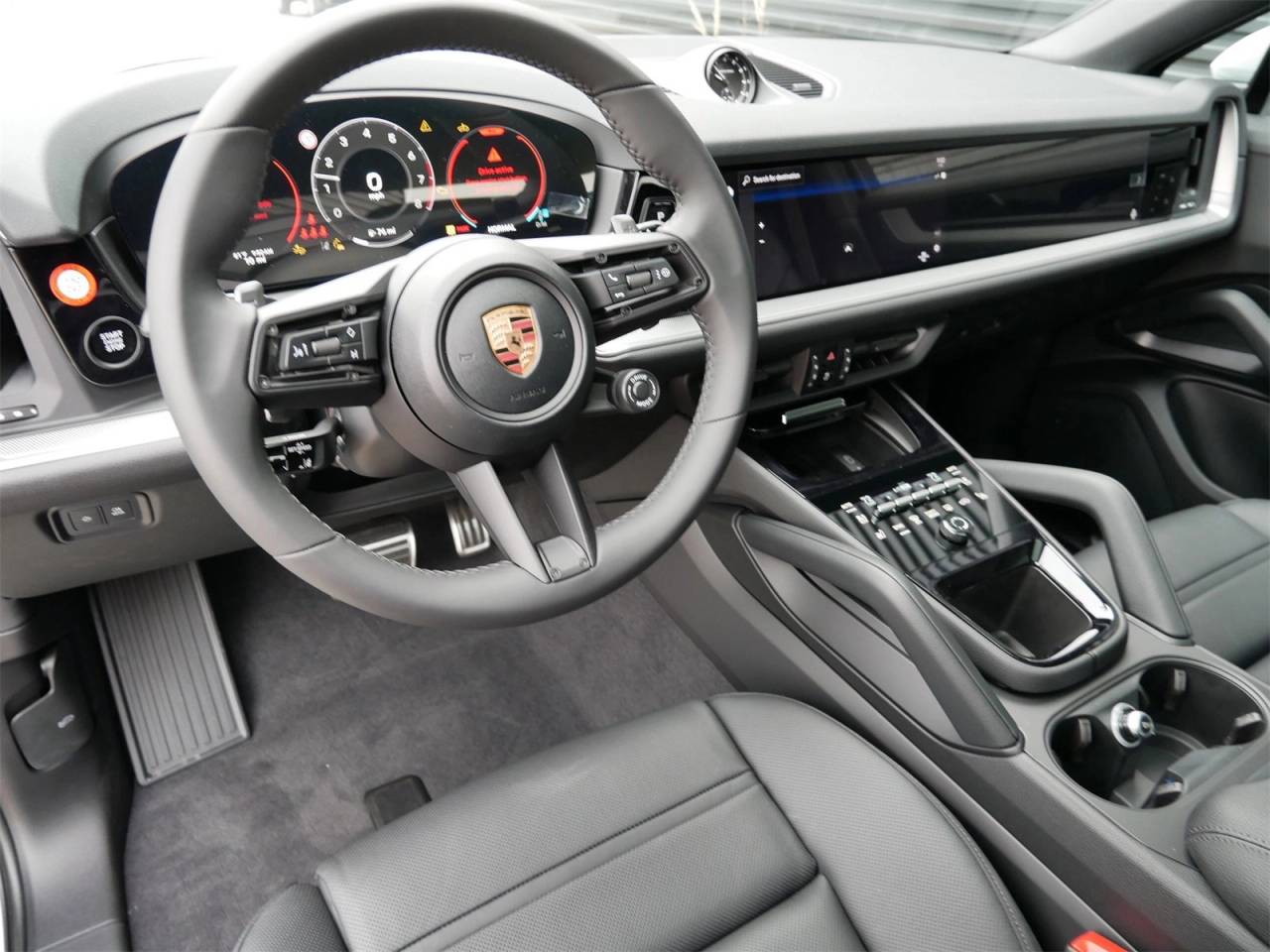 2026 Porsche Cayenne Coupe Base photo 4
