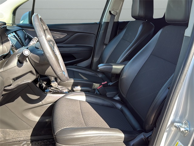 2022 Buick Encore Preferred photo 15