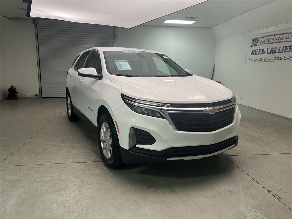 2024 Chevrolet Equinox LT's photo