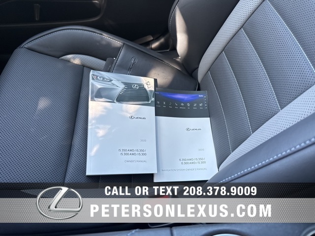 2020 Lexus IS 300 F SPORT photo 25