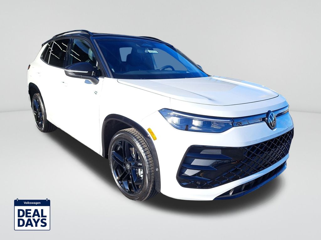 2025 Volkswagen Tiguan SE R-Line Black photo 3