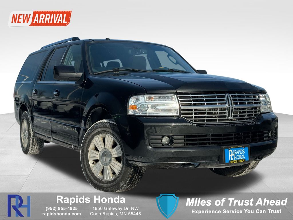 2012 Lincoln Navigator Base