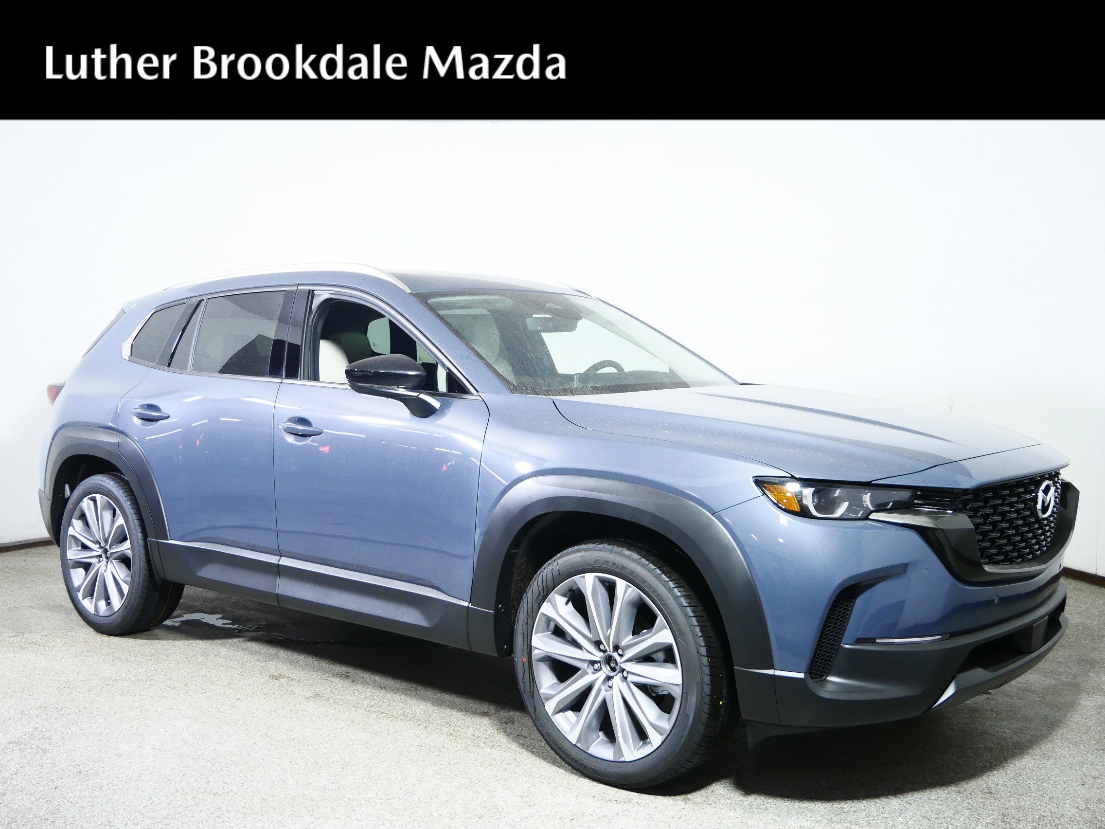 2026 Mazda CX-50 Premium's photo