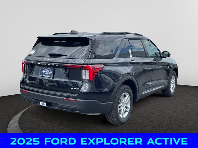 2025 Ford Explorer photo 6