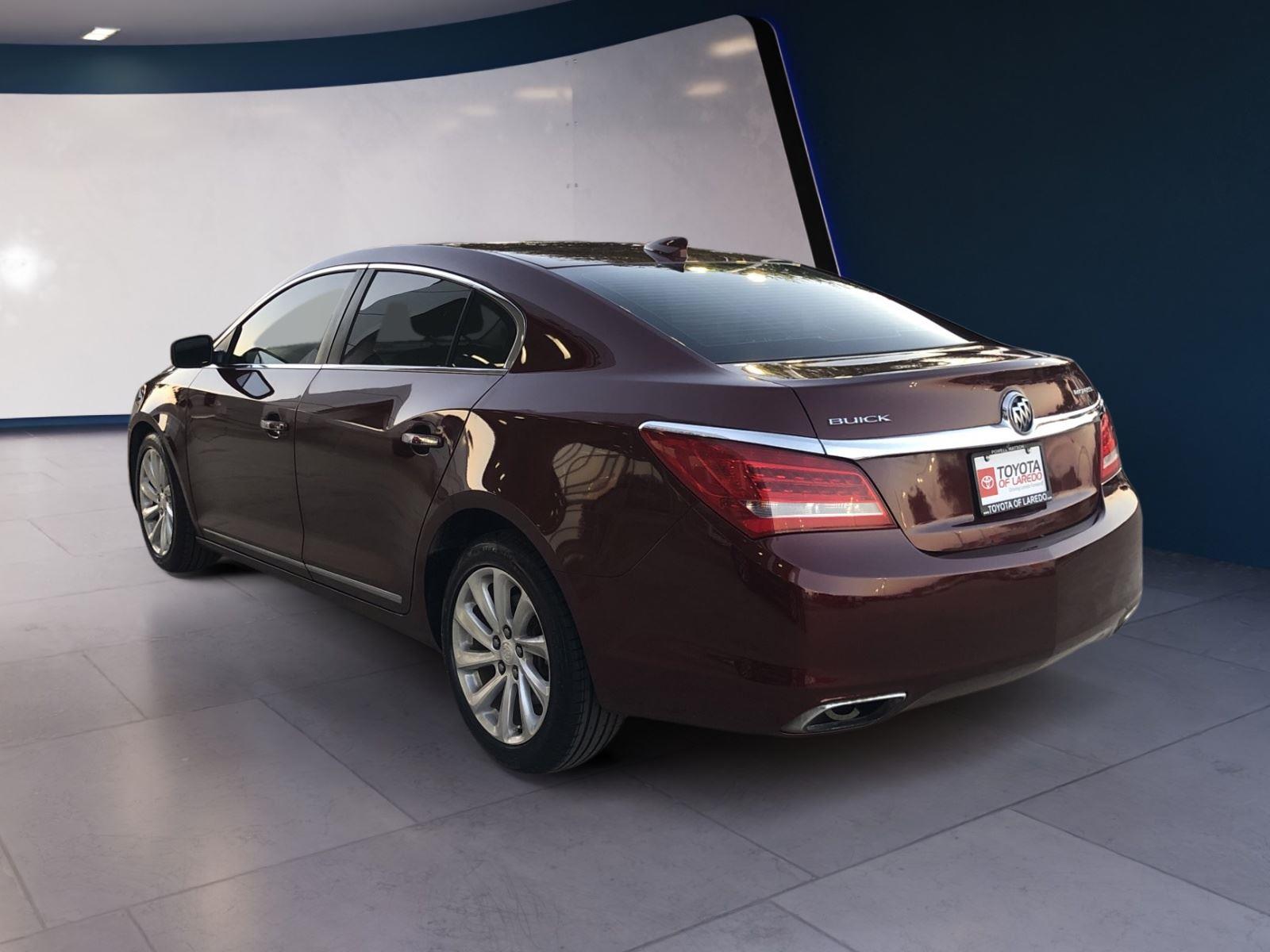 2015 Buick LaCrosse Base photo 3