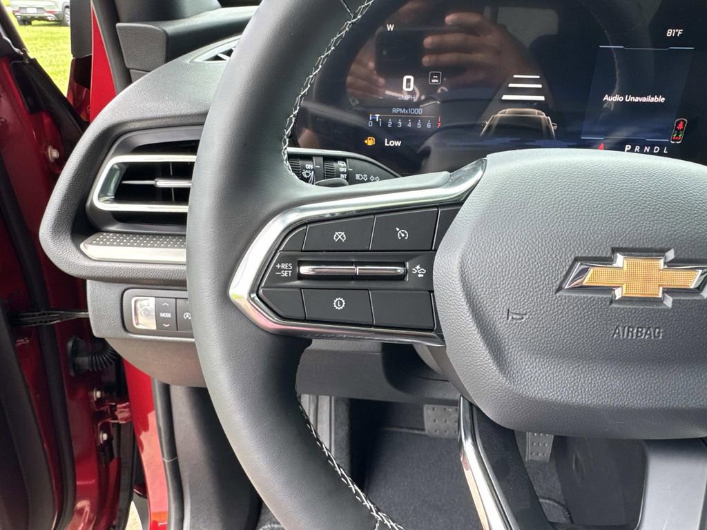 2025 Chevrolet Traverse photo 34