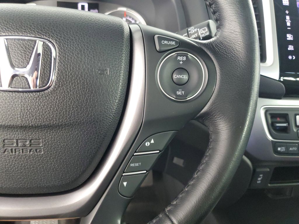 Used 2016 Gray Honda EX-L image 24