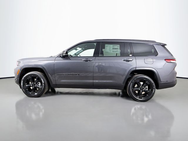 2025 Jeep Grand Cherokee Limited photo 4
