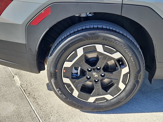 2026 Hyundai Santa Fe SEL photo 4