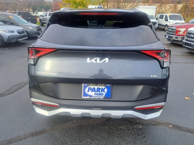 2024 Kia Sportage EX photo 3