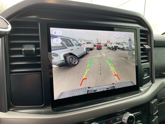 2025 Ford F-150 XLT photo 18