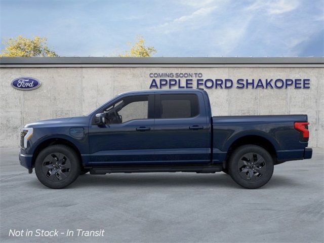 2025 Ford F-150 Lightning Lariat photo 2
