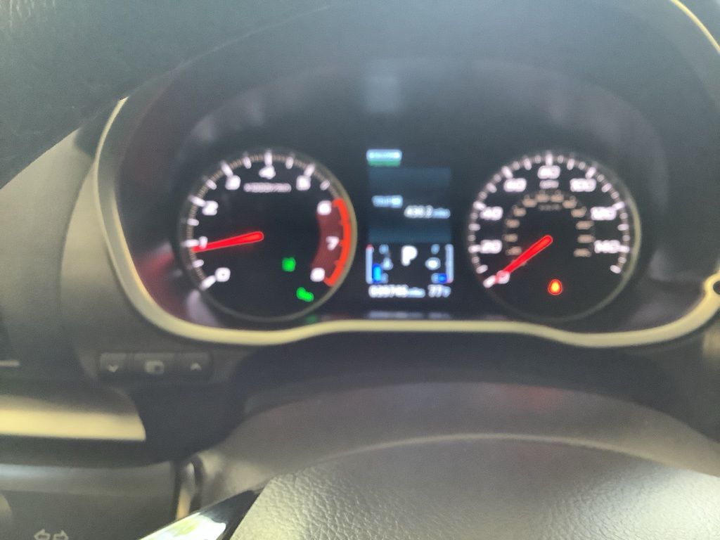 2024 Mitsubishi Eclipse Cross SEL photo 13