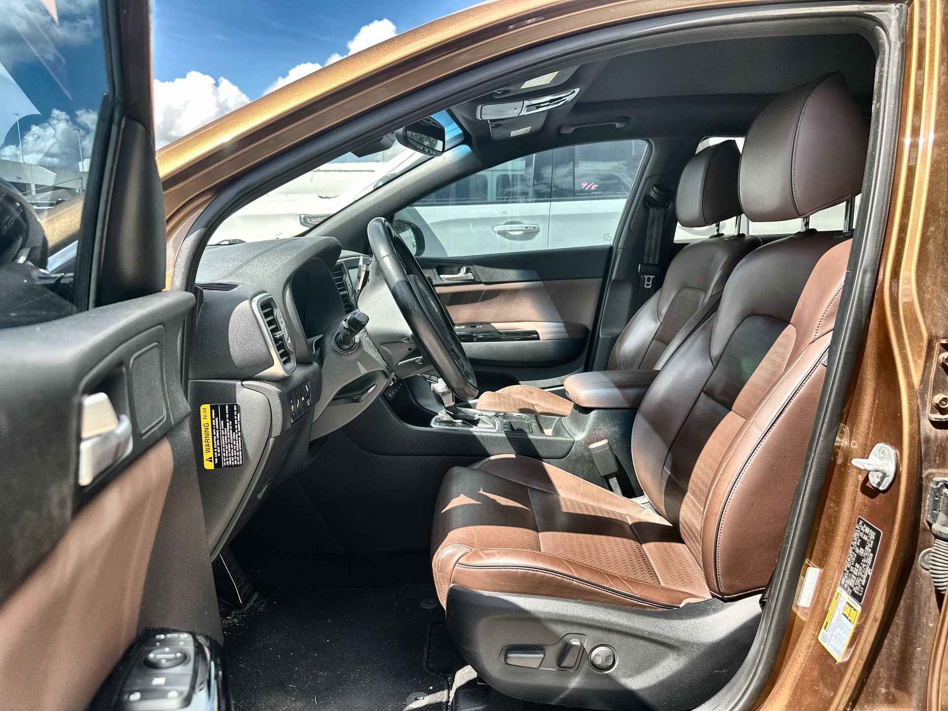 2017 Kia Sportage SX Turbo photo 2