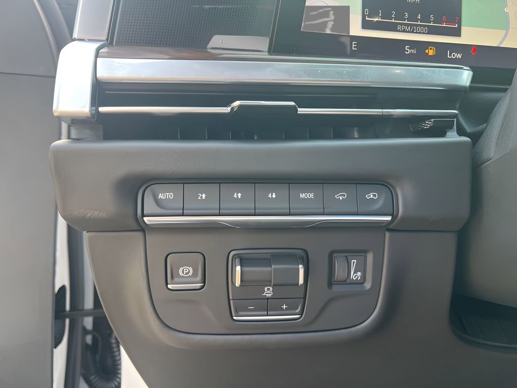 2025 Cadillac Escalade Sport Platinum photo 25
