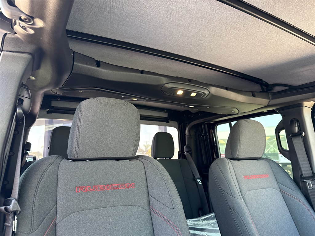 2025 Jeep Gladiator Rubicon photo 15