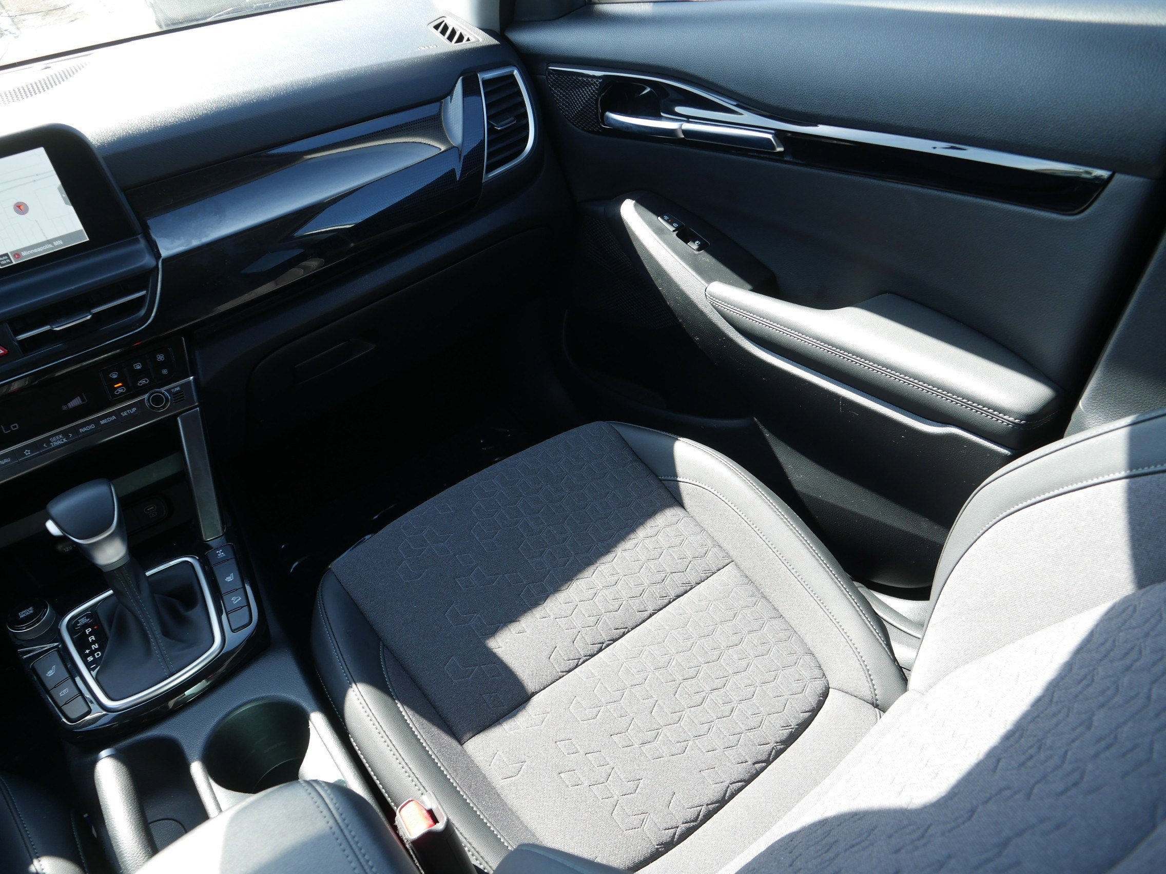2024 Kia Seltos S X-Line photo 11