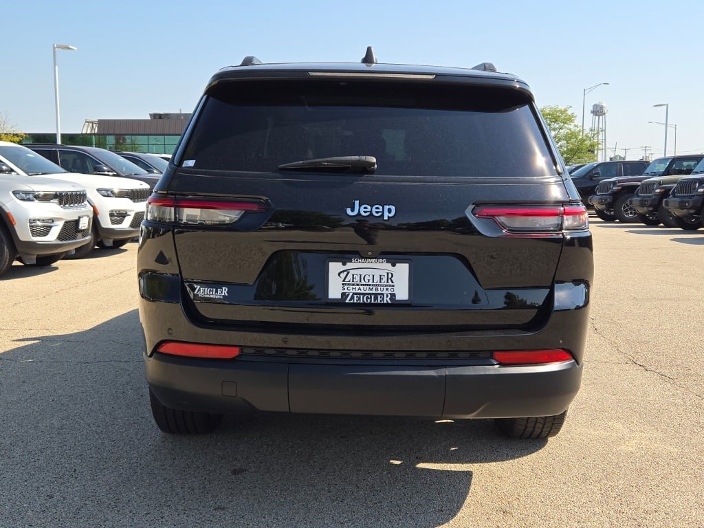 2021 Jeep Grand Cherokee Limited photo 12