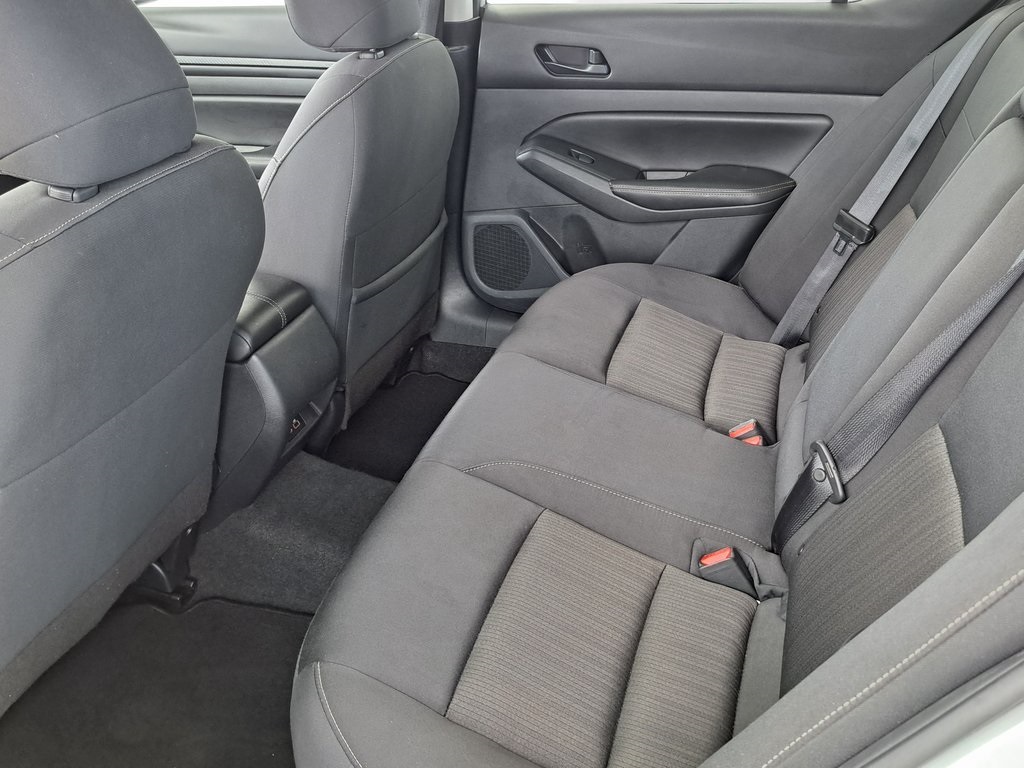 2024 Nissan Altima 2.5 SV photo 22