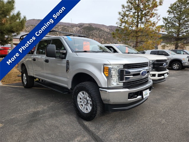 2017 Ford F-250 Super Duty XL's photo