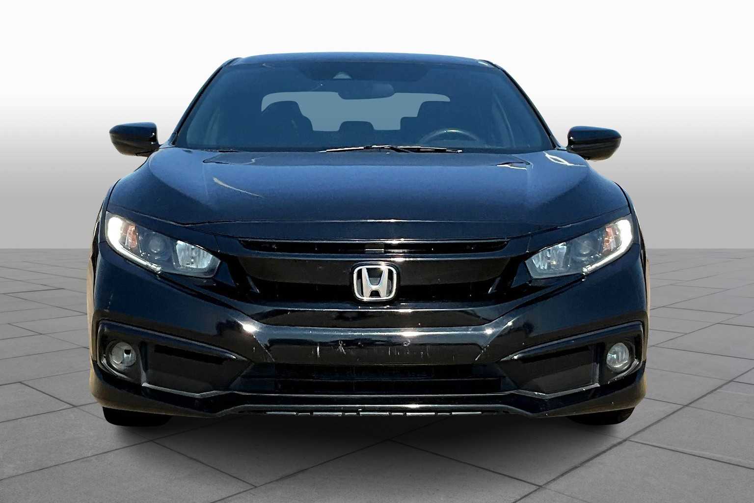 2020 Honda Civic Sport photo 3