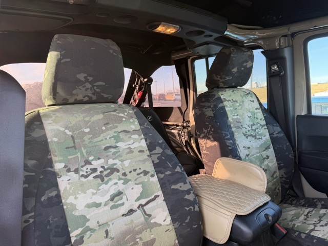 2018 Jeep Wrangler Unlimited Sport photo 4