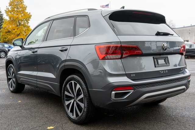 2022 Volkswagen Taos SE photo 4