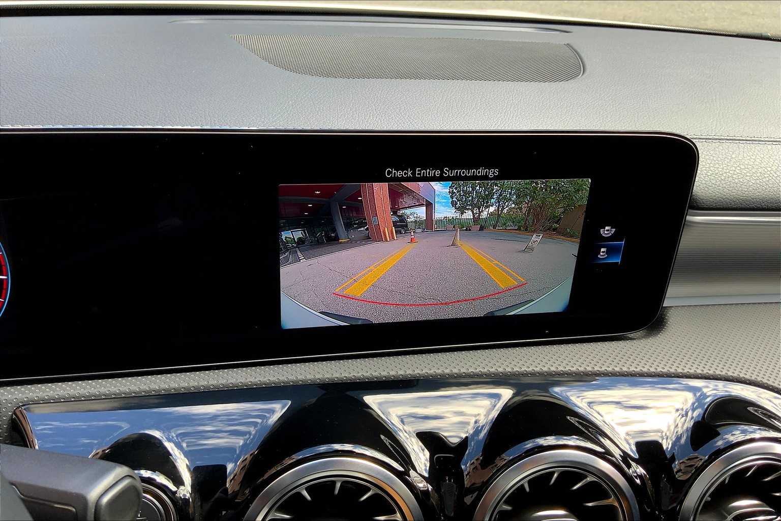 2023 Mercedes Benz CLA 250 photo 25