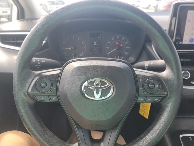 2023 Toyota Corolla LE photo 6