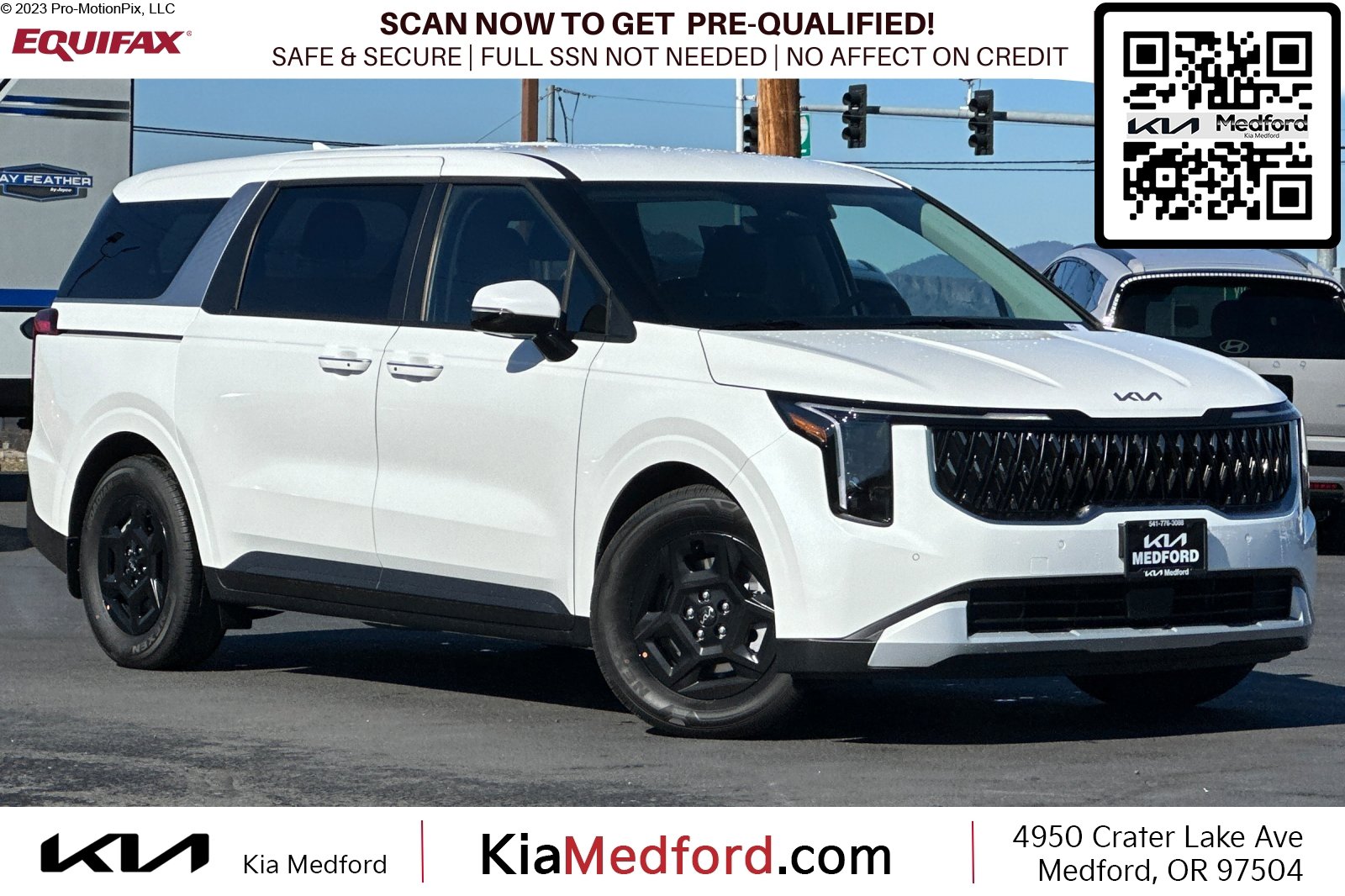 2026 Kia Carnival LX's photo