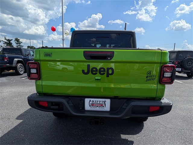 2025 Jeep Gladiator Willys photo 4