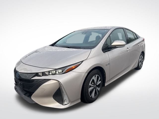 2018 Toyota Prius Prime Premium's photo