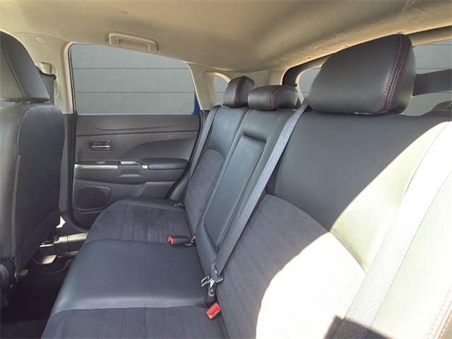 2024 Mitsubishi Outlander Sport ES LE SE photo 16