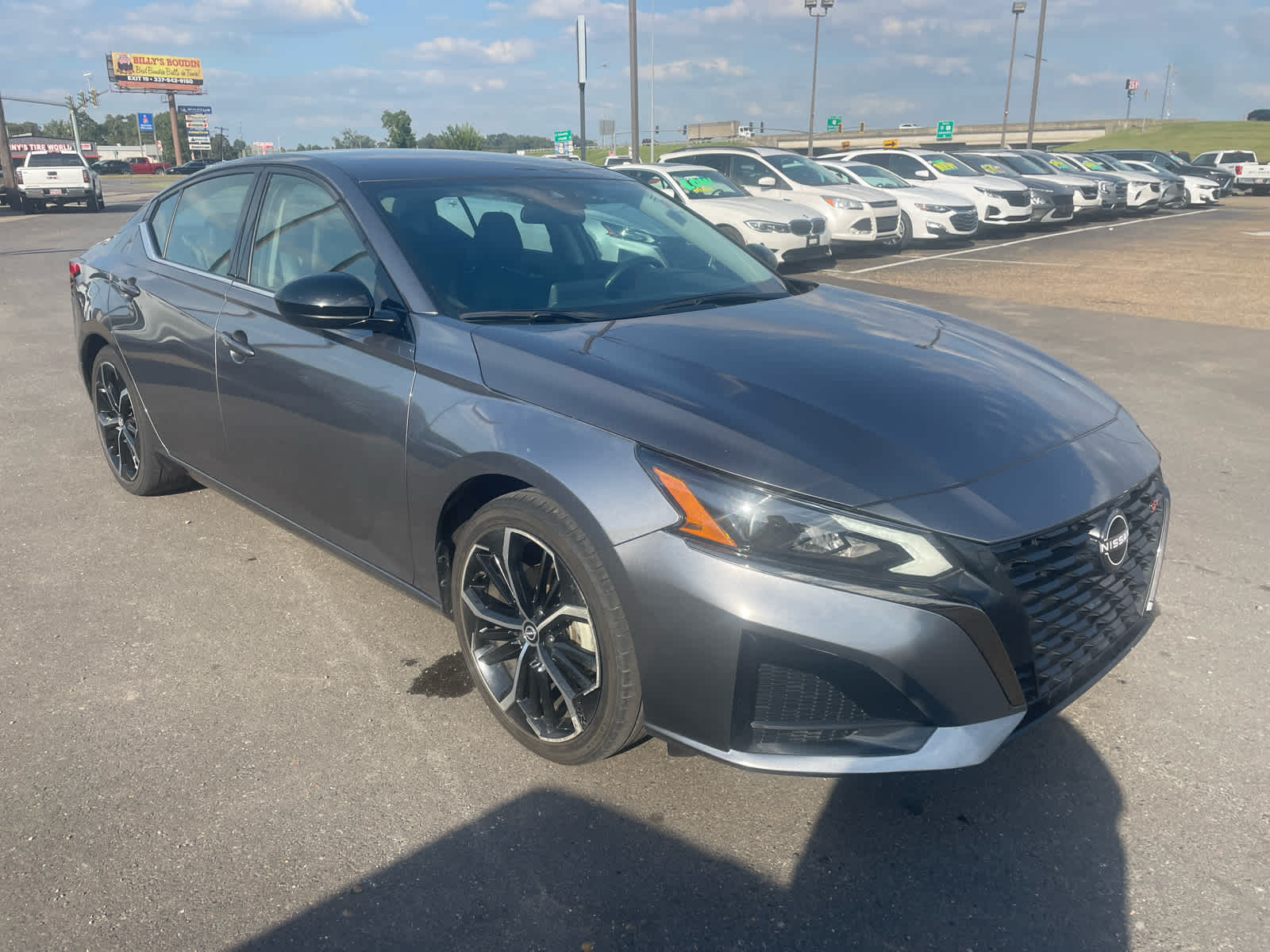 2024 Nissan Altima SR