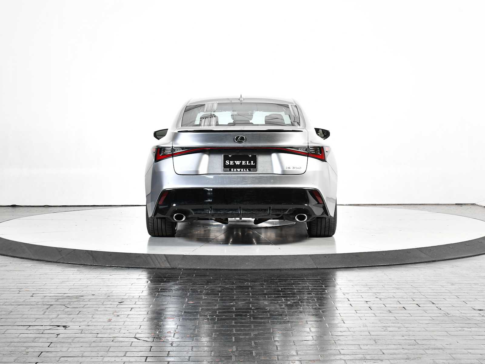 2025 Lexus IS 350 F SPORT photo 3